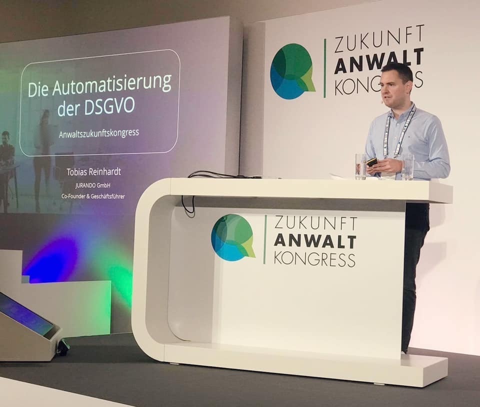 Tobias Reinhardt als Speaker beim Zukunft Anwalt Kongress mit seinem Vortrag zur Automatisierung der DSGVO