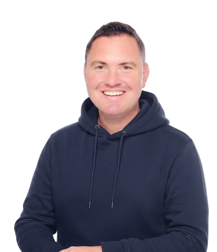 Tobias Reinhardt im Hoodie